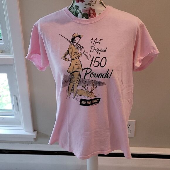 Gildan Tops - Pink Hunting T-Shirt Large